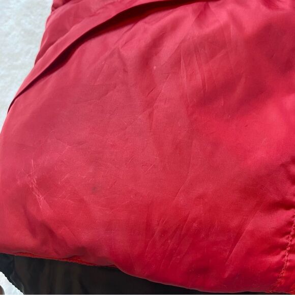 L.L. Bean Reversible Down Filled Puffer Vest Red/Black Size Small - Picture 12 of 15